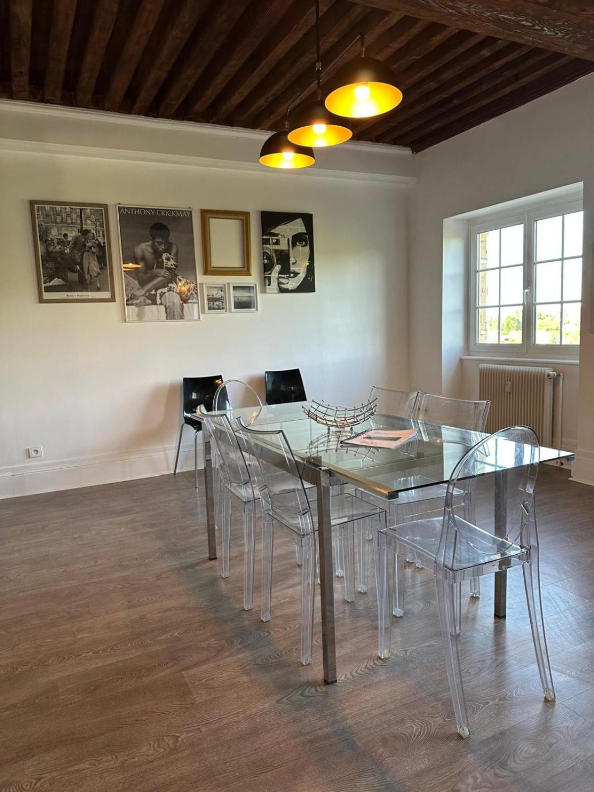 Sejourner Au Chateau De La Roue Grand Appartement Lissieu Exteriér fotografie